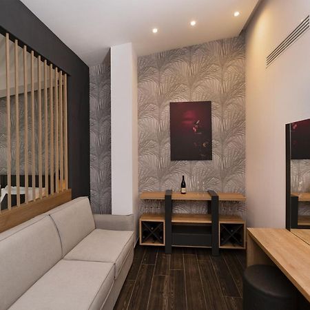 Donna VI Hotel Geraci Siculo ภายนอก รูปภาพ